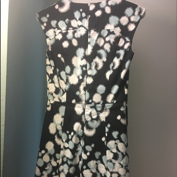 💛💛 French Connection Sz 2 Dress - Picture 5 of 8